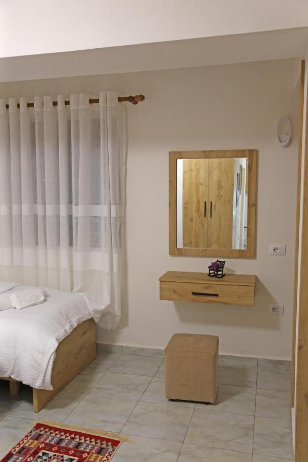 Krujë Modern Marvel Apartment מראה חיצוני תמונה