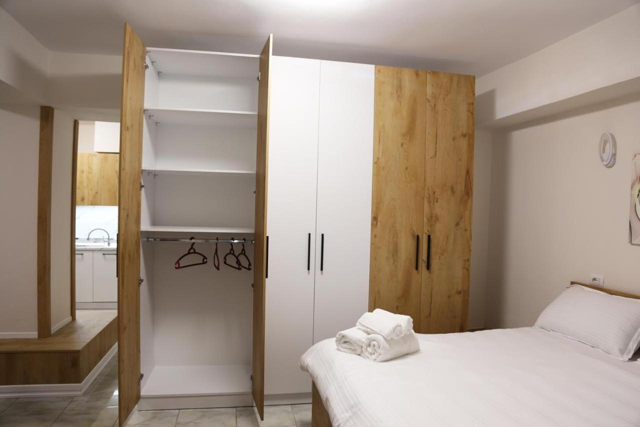 Krujë Modern Marvel Apartment מראה חיצוני תמונה