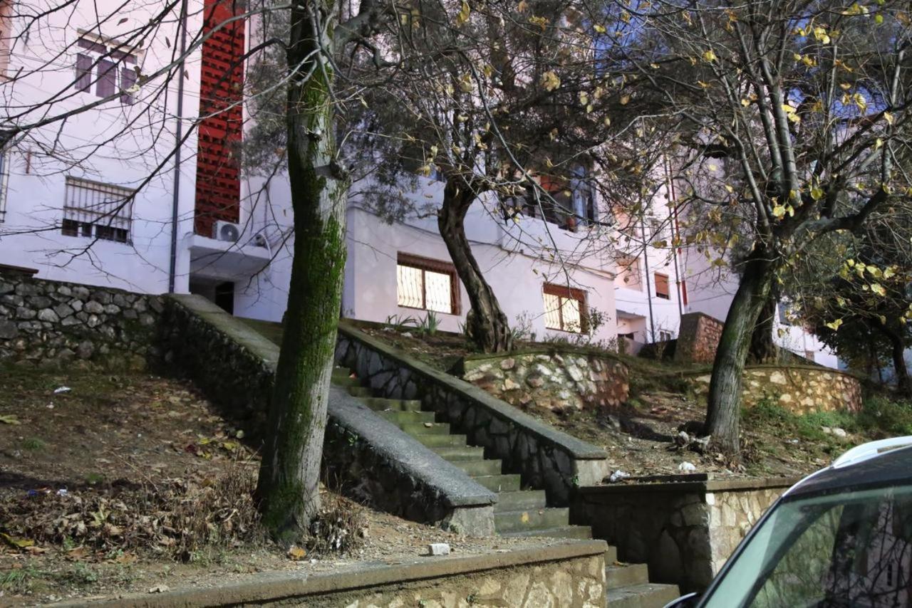Krujë Modern Marvel Apartment מראה חיצוני תמונה