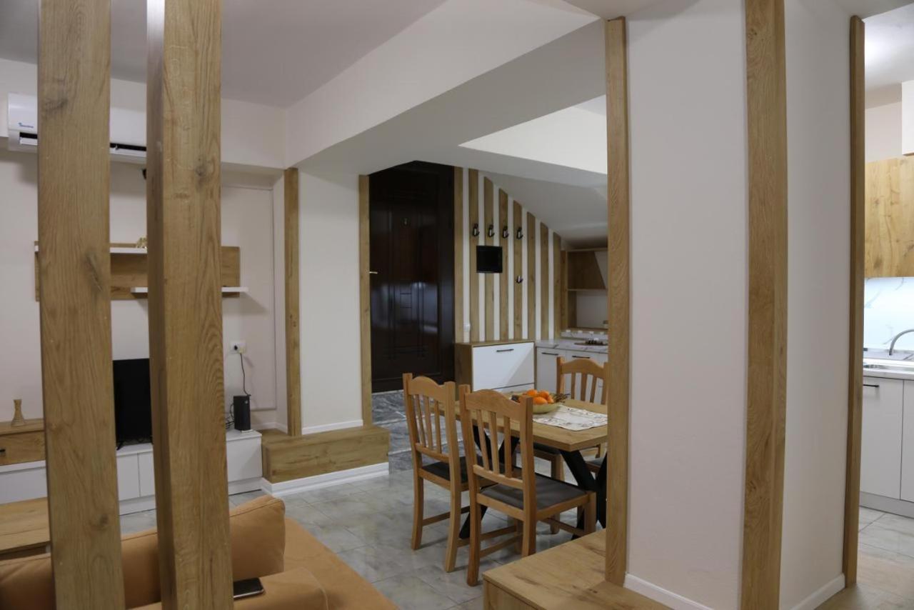 Krujë Modern Marvel Apartment מראה חיצוני תמונה